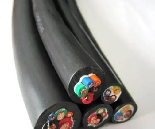 正確選擇金聯宇電纜的型號需要考慮幾個關鍵因素.jpg 正確選擇金聯宇電纜的型號需要考慮幾個關鍵因素.jpg